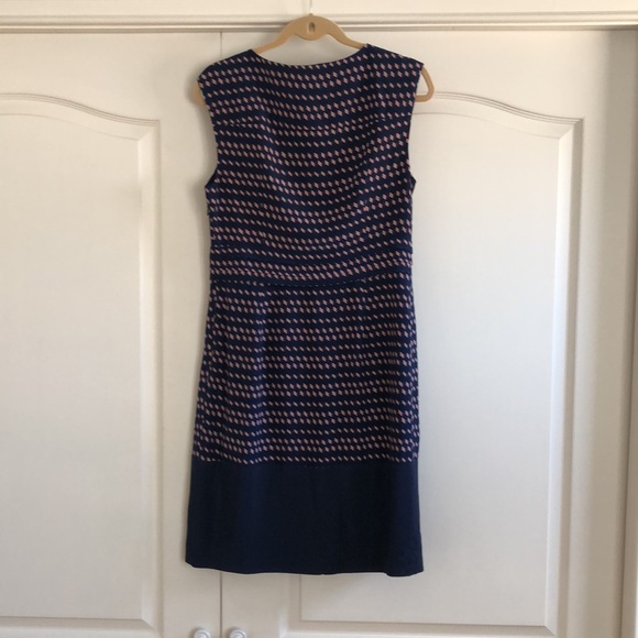 Tory Burch Marlow 100% Silk Sheath Dress Size 10 Geometric Cube Print Navy/Pink - Picture 5 of 8